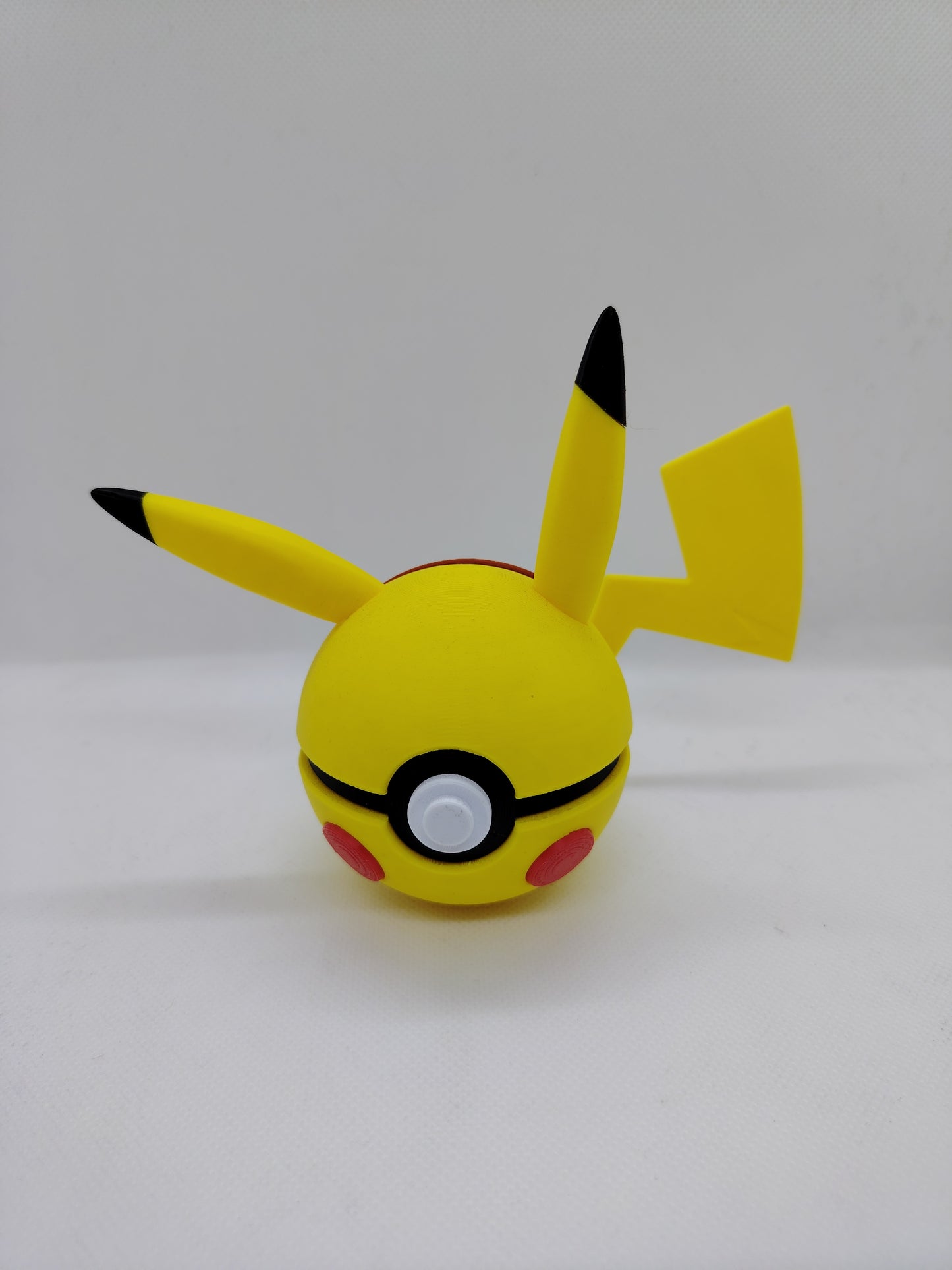 POKEBOLA PIKACHU
